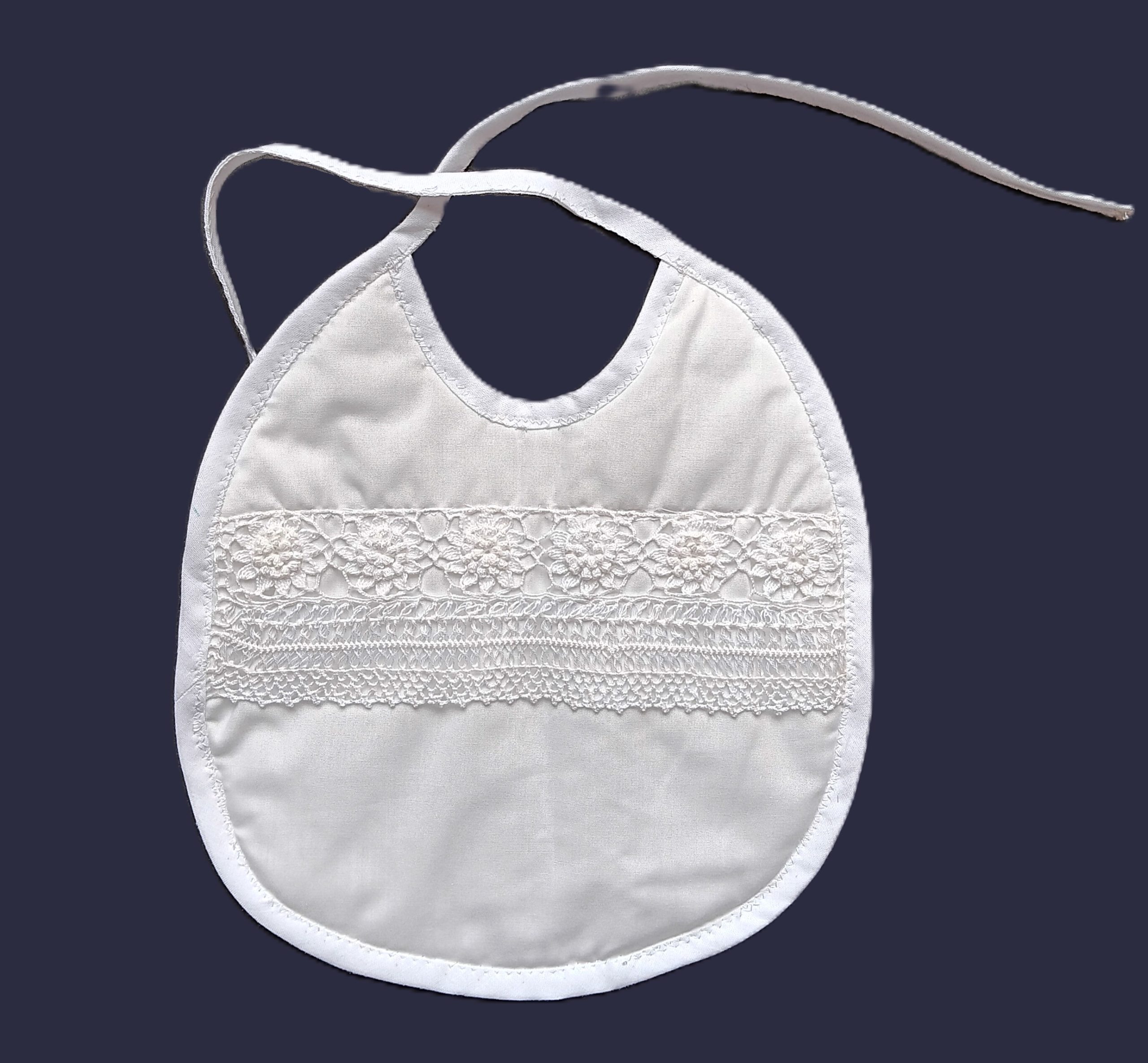 Babete bebé branco